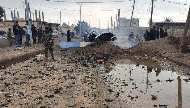 Afganistan'da eczane bombalandı!