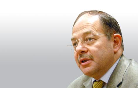 Akdağ'dan muayenehane yönetmeliğinde esneklik sinyali