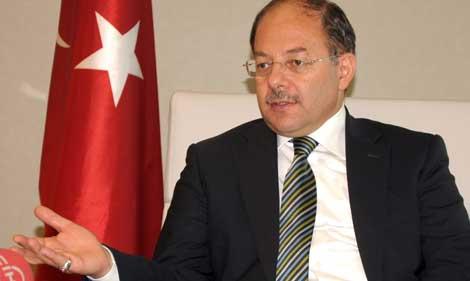 "Halkım muayenehane kapısında çile çekmeyecek"
