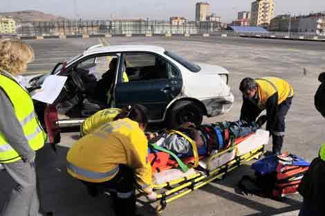 Ambulans Rallisi'nde ekipler can kurtarmak için yarıştı  