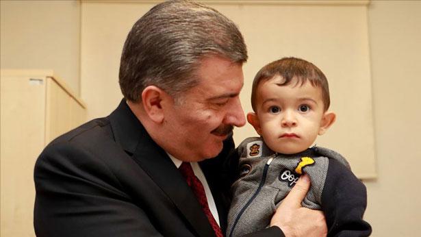Deprem sonrası Bakandan açıklama: Hastanelerimizde sıkıntı söz konusu değil