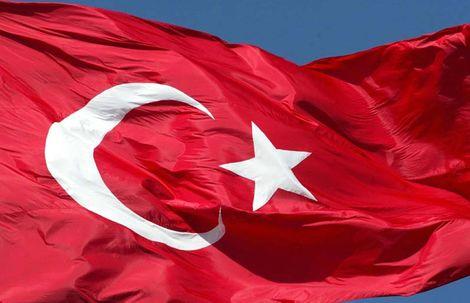 TTB'ye bayrak tepkisi!