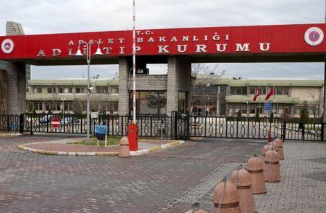 Adli Tıp'taki dosyaların sayısı her geçen yıl artıyor