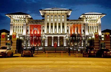 Cumhurbaşkanlığı Sarayı’na 5 kişilik ‘Acil Tıp Ekibi’ kuruldu