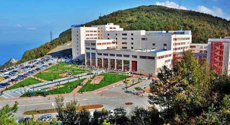 Acil Servisin ‘havuz nöbetine’ giren öğretim üyeleri isyan etti