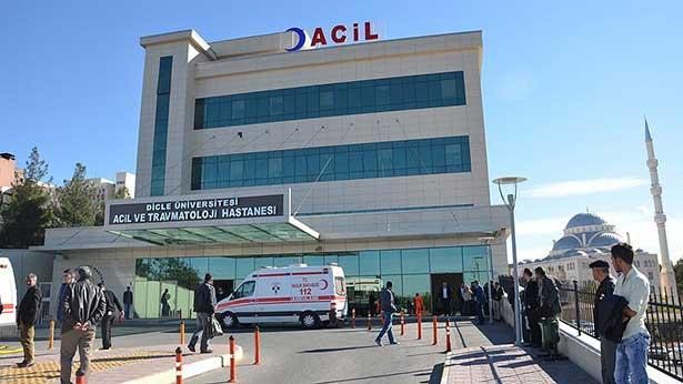 HIV taşıyıcısı kadının doğumuna girmeyen doktorlara soruşturma 