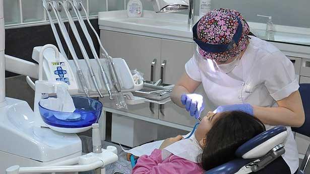 Diş sağlığı ile ilgili doğru bilinen 8 yanlış