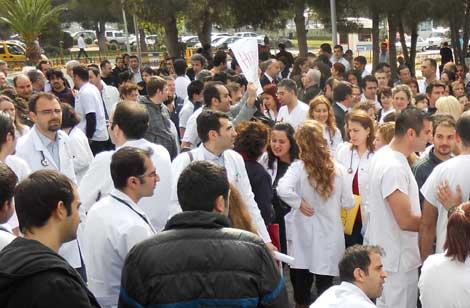 Rektör: Asistanların sorunları çözüldü