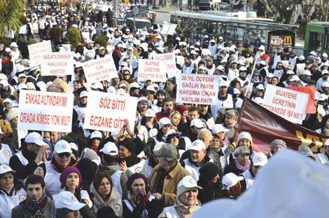  Hemşireler, Ankara'da miting düzenleyecek