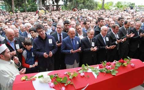 Dr. Kamil Furtun son yolculuğuna uğurlandı