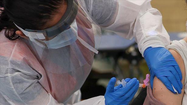 FDA, takviye üçüncü doz kararı için toplanıyor