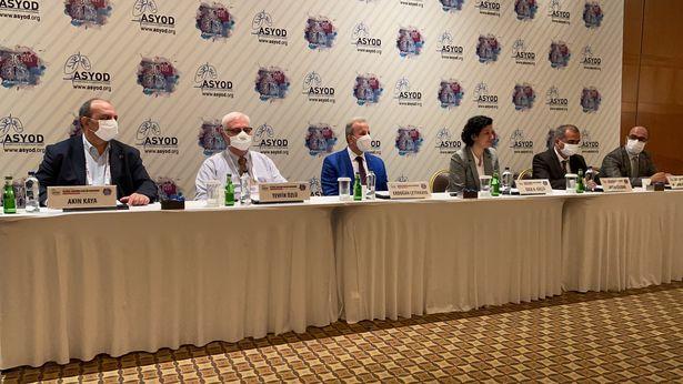 Prof. Dr. Özlü, Ulusal Akciğer Sağlığı Kongresi'nde konuştu: Toplumun yüzde 90'ının tam doz aşılanması gerekiyor