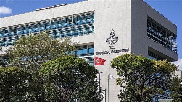 Ameliyat öncesi bilgilendirme iddiasını araştırmadan verilen karar hak ihlali sayıldı