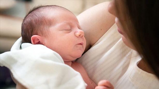 CDC'den acil duyuru: Hamileler, kendilerinin ve bebeklerinin sağlığı için aşı olmalı