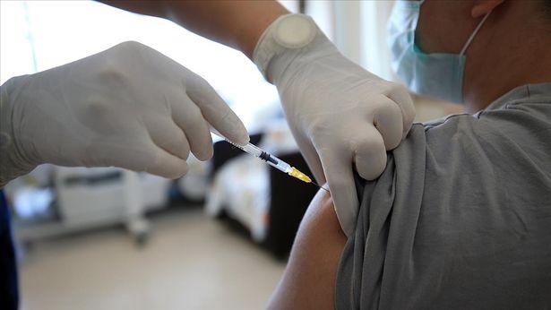 CDC: Tam aşılı kişilerin Covid-19'u ağır geçirme ihtimali 13 binde 1