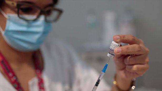 Almanya Sağlık Bakanı'ndan aşı krizi açıklaması: Yeterli miktarda yok