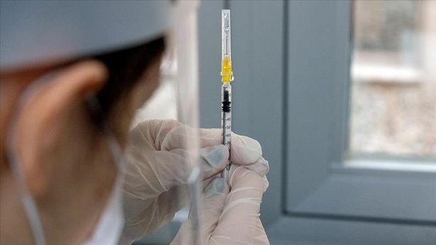 CDC'den yeni araştırma: Covid-19 aşıları, doğal bağışıklıktan 5 kat güçlü koruma sağlıyor