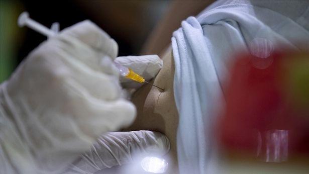 Dünya genelinde 4 milyar 760 milyon dozdan fazla Kovid-19 aşısı yapıldı