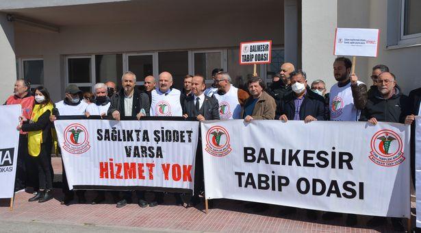 Bandırma’da başhekim ile doktorların grev tartışmasına inceleme