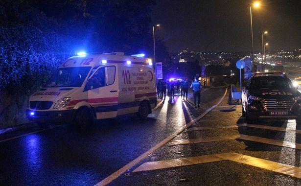 Beyoğlu'nda sağlık çalışanlarına bıçaklı saldırı