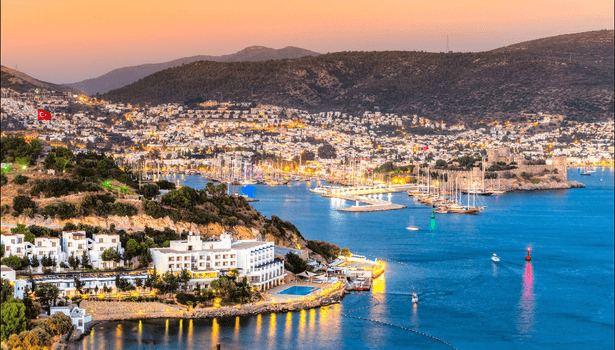 Bodrum-Fethiye hattında hekimler peş peşe kamudan istifa ediyor