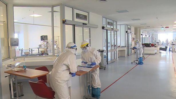 COVID-19'da 'endemi süreci' başladı