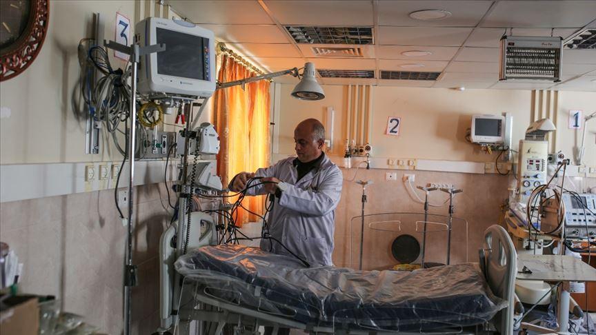 Gazze'de doktorlar, yaralıları anestezisiz ameliyat ediyor