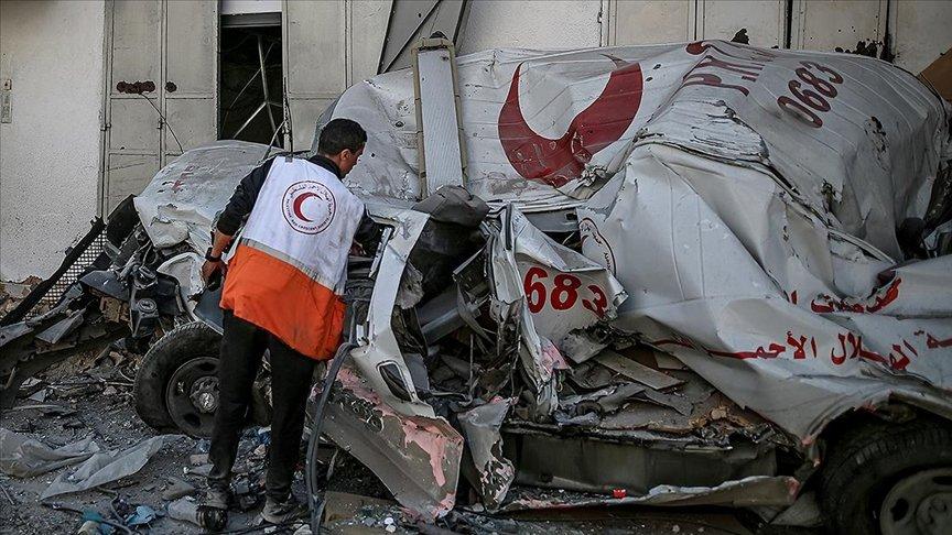 Gazze'de 500'den fazla sağlık çalışanı İsrail saldırılarında öldü