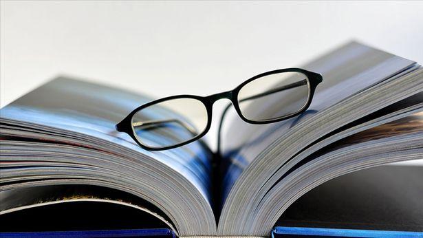 Bilim insanları yakın gözlüğüne alternatif olabilecek göz damlası geliştirdi