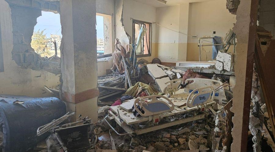 İsrail ordusu, kuşattığı Avde Hastanesi'ndeki hastaları ve personeli tahliyeye zorluyor