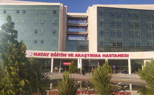 Hatay Eğitim ve Araştırma Hastanesi'nde ilk kez hastaya başparmaktan anjiyo yapıldı
