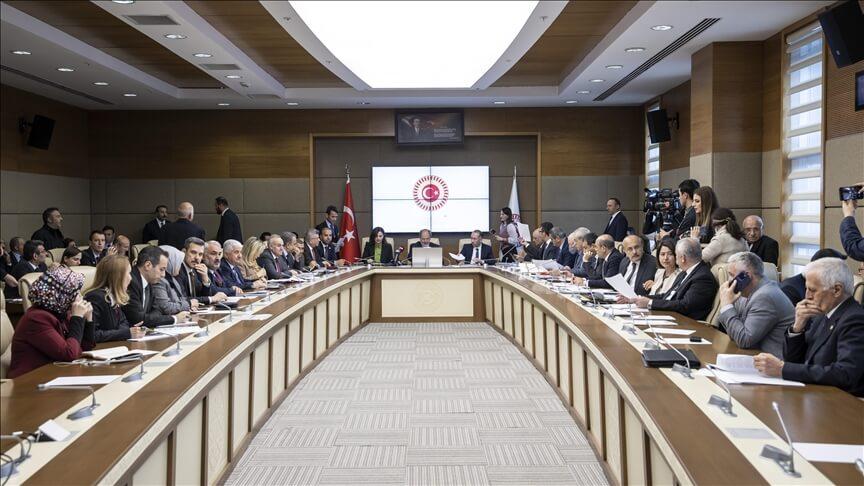 Recep Akdağ: Bir kanun teklifiyle aksayan her şeyi düzeltemeyiz