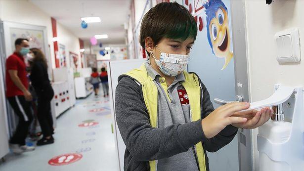 Yüz yüze eğitimin ilk 6 haftasına yönelik veriler tedbirlerin gücünü ortaya koydu