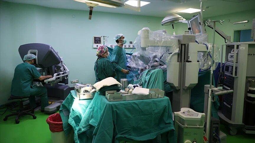 Cerrahpaşa, robotik kolorektal cerrahide başarılı sonuçlar elde ediyor