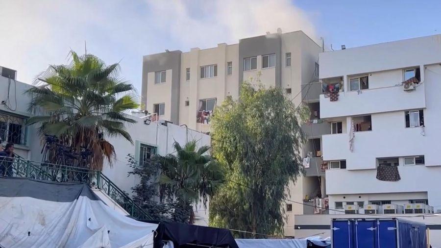 Gazze'deki Şifa Hastanesi hizmet dışı kaldı: Hastalar ölüyor