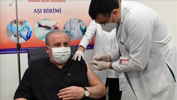 TBMM Başkanı Şentop, üçüncü doz aşısını TURKOVAC oldu