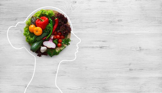 Yemeği hızlı yemek kalori alımını artırıyor, obezite riskini yükseltiyor