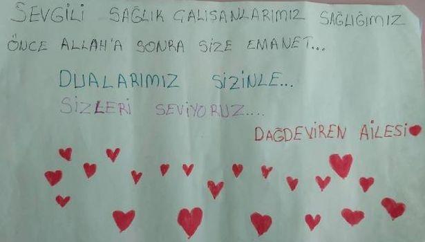 Çocuklar, 23 Nisan'ı sağlık çalışanlarına mektup yazarak kutladı
