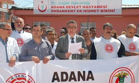 “Doktorlara ve hemşirelere nöbet koyarak, bu sorun çözülemez”