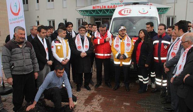 Bitlis'teki sağlık personelleri Afrin'e böyle uğurlandı