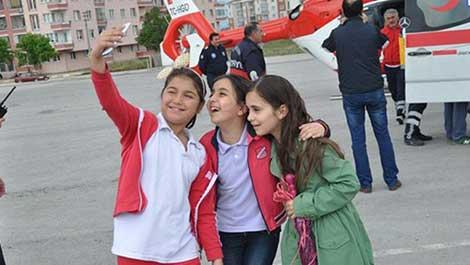 Ambulans selfiesi