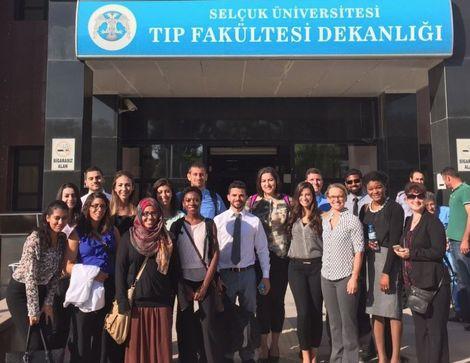 ABD'li öğrenciler Selçuk Tıp'ta eğitim aldı