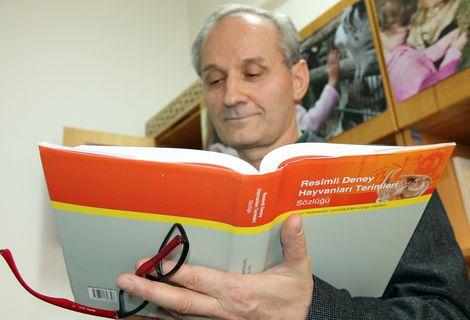 Türkiye’nin ilk ‘Resimli Deney Hayvanları Terimleri Sözlüğü’ çıktı