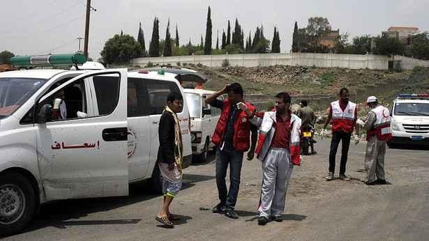 Yemen'de hastaneye hava saldırısı