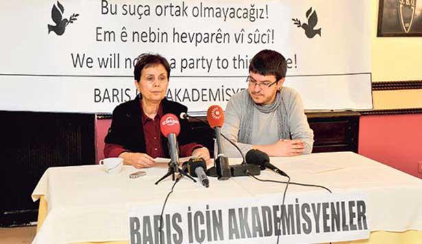 Akademisyenler bildirisinde imzası bulunan parazitoloji profesörüne inceleme
