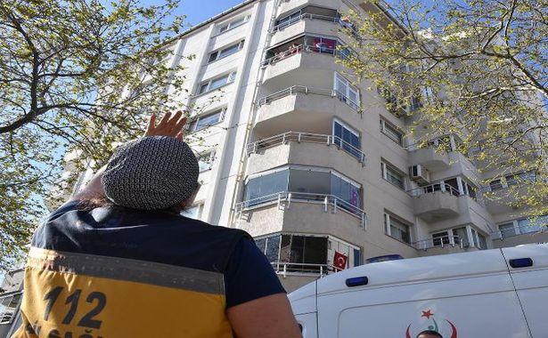 Sağlık çalışanları ile çocuklarının duygusal 'bayram' kutlaması