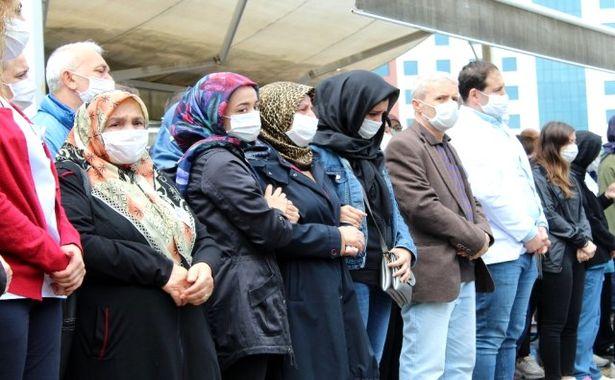 Koronavirüsten hayatını kaybetmişti... Dilek hemşire için hastanesinde tören düzenlendi