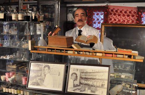 Bir dönemin eczacılık kültürü 'Nostalji Eczanesi'nde yaşatılıyor