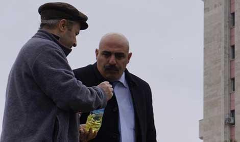 Protestocu esnafı, Bakan Müezzinoğlu sakinleştirdi