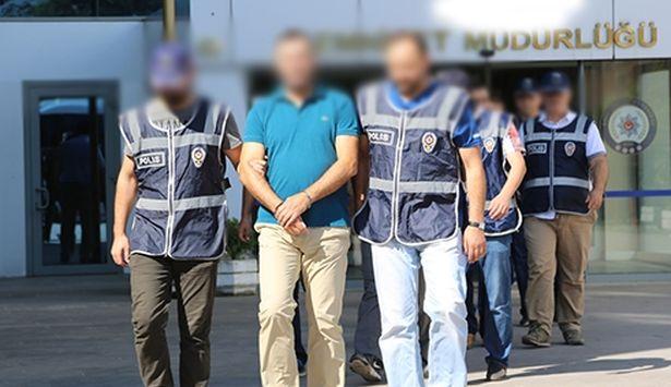 11 eski sağlık personeli FETÖ'den gözaltına alındı